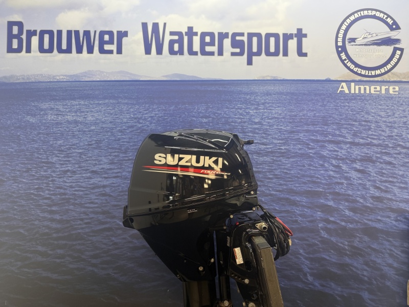“ Suzuki 30 pk | Compleet in nieuwstaat | PowerTrim Langstaart elektrische start afstandsbediening powertrim