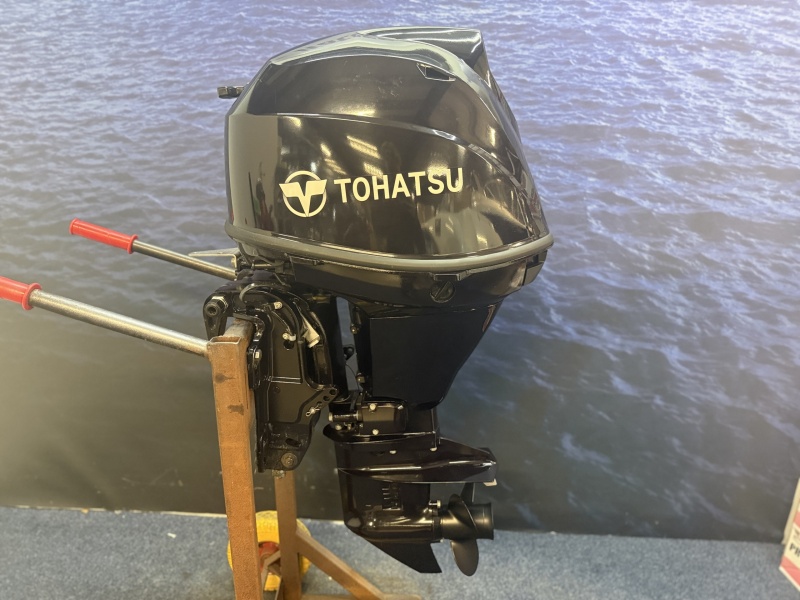 “ Tohatsu 30 pk buitenboordmotor | 4-takt | Nieuw staat “ MFS30ETS Kortstaart Afstand bediend PowerTrim