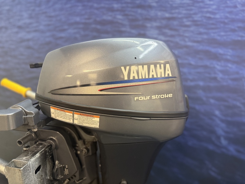 Yamaha 6 pk | 2 cilinder | Nieuwstaat Kortstaart 2 cilinder 4 takt !!!