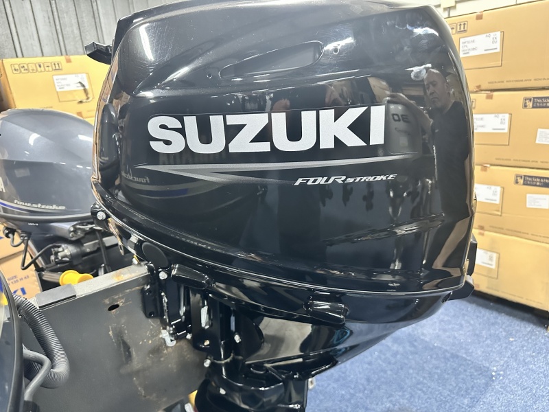 Suzuki 30 buitenboordmotor Kortstaart Elektrische start