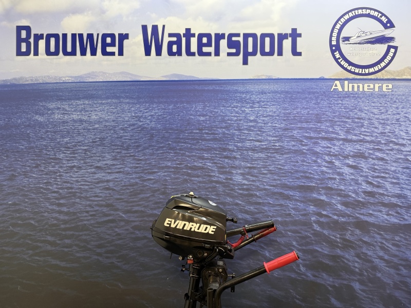 “ Evinrude/Mercury 3.5 pk buitenboordmotor kortstaart “ Zo goed als nieuwe gebruikte kortstaart