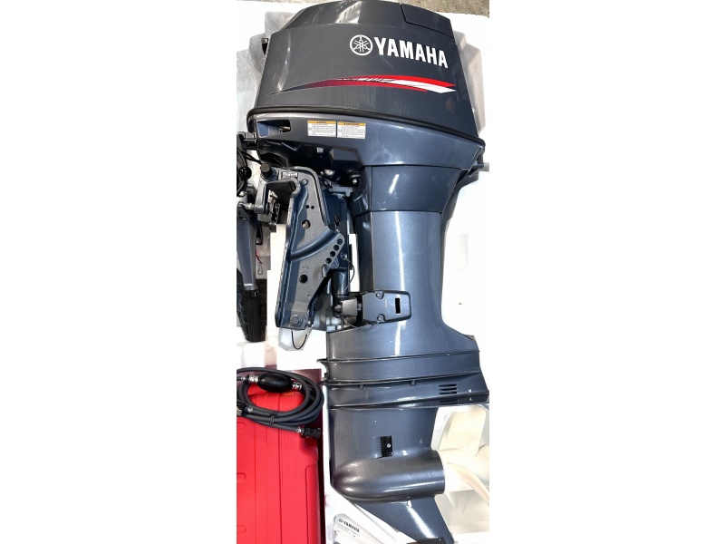 Yamaha 40 pk 2 takt buitenboordmotor nieuw laatste stuks Yamaha 40VMHOL