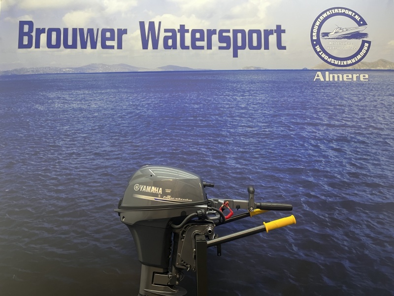 Yamaha 9.9 pk buitenboordmotor Bijna nieuw !! F9.9JMHS kortstaart