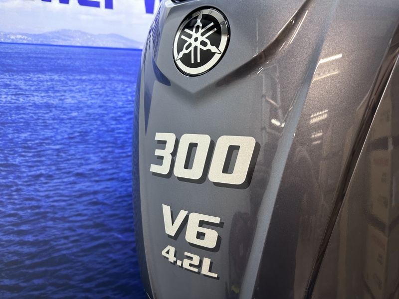 Yamaha 300 pk Buitenboordmotor F300 NCX nieuwe buitenboordmotor