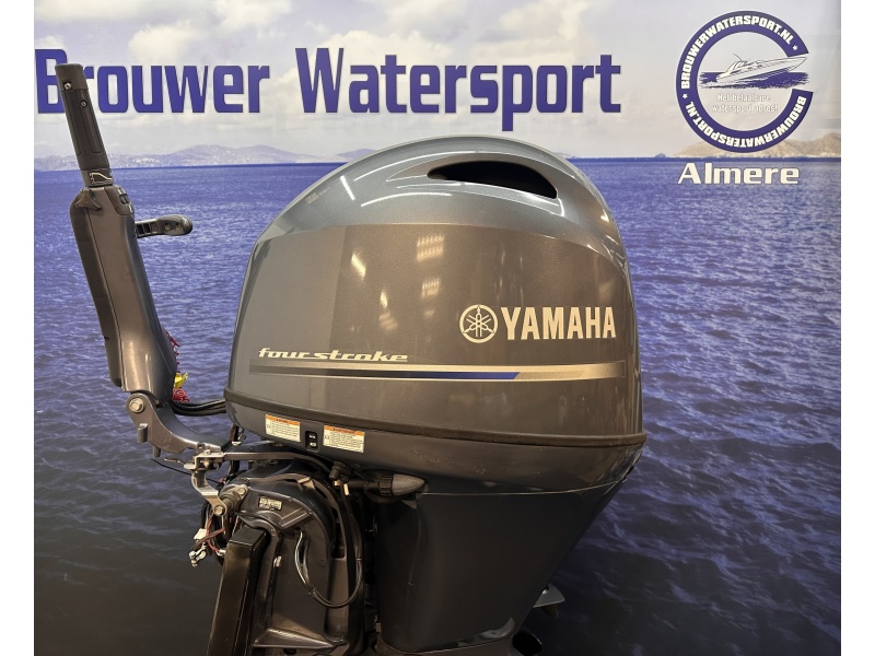 Yamaha 80 pk buitenboordmotor Big Tiller Unieke motor Big tiller trolling powertrim