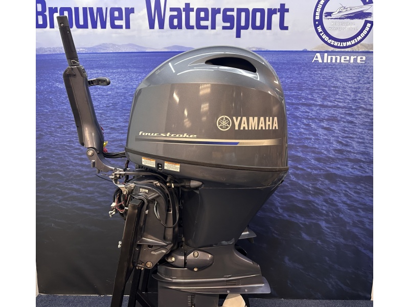 Yamaha 80 pk buitenboordmotor Big Tiller Unieke motor Big tiller trolling powertrim