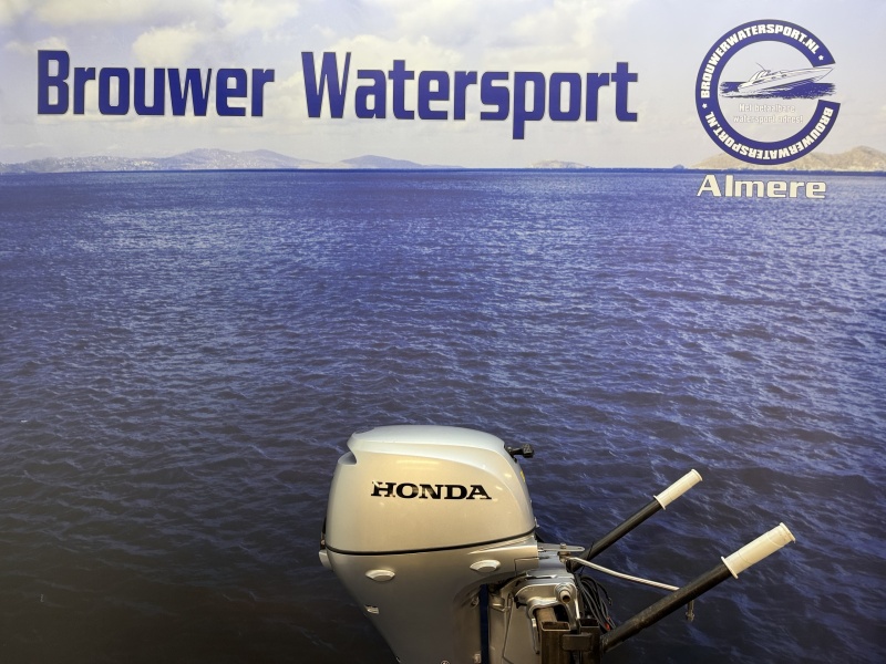 “ Honda 15 pk | Buitenboordmotor | Kortstaart |Nieuwstaat! “ BF15D SRU kortstaart elektrische start afstandsbediening