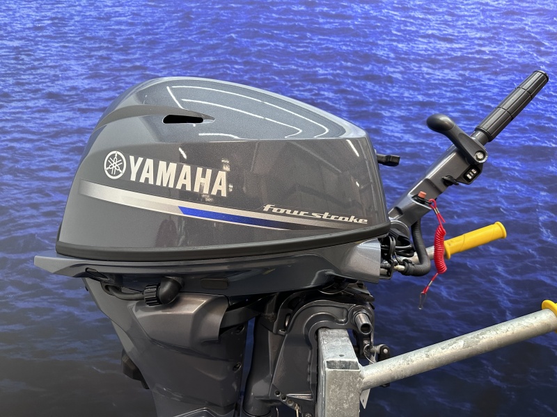Yamaha 20 pk buitenboordmotor Nieuw model met injectie en trolling functie