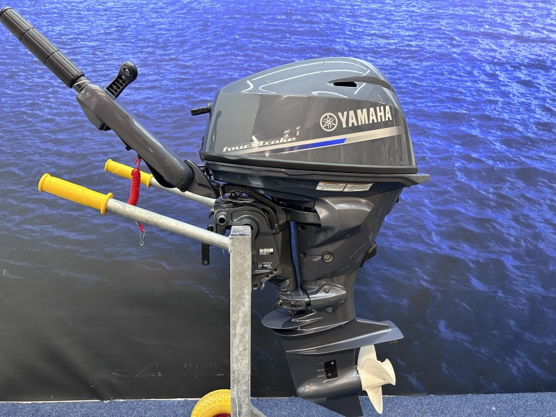 Yamaha 20 pk buitenboordmotor Nieuw model met injectie en trolling functie