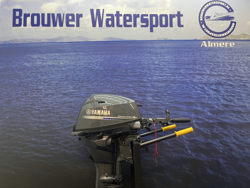 Yamaha 20 pk buitenboordmotor Nieuw model met injectie en trolling functie