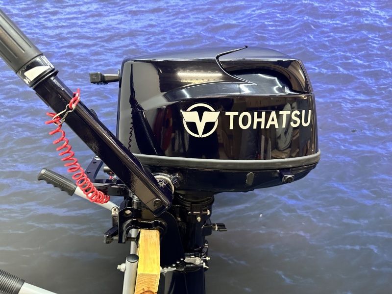“ Tohatsu 5 pk buitenboordmotor | Kortstaart “ Kortstaart Gebruikt maar als nieuw