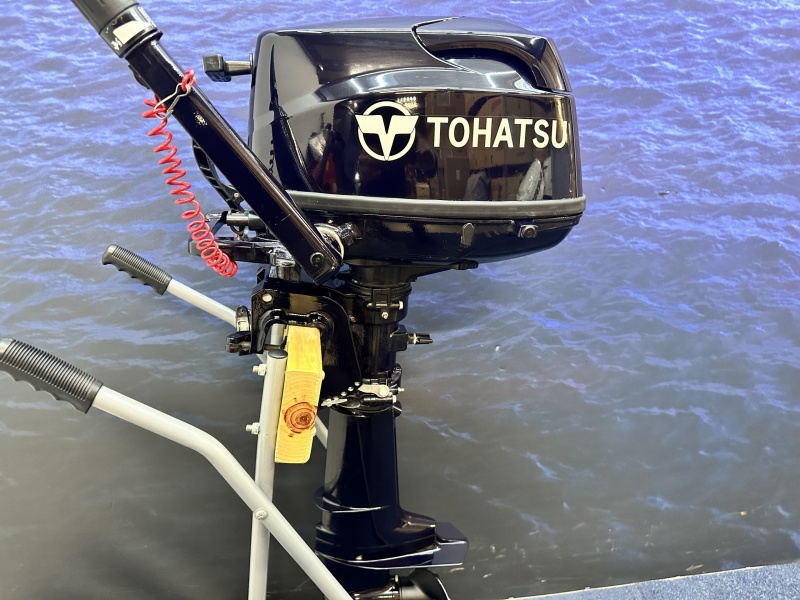 “ Tohatsu 5 pk buitenboordmotor | Kortstaart “ Kortstaart Gebruikt maar als nieuw