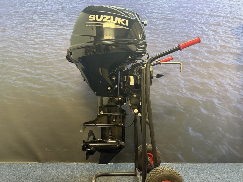 Suzuki 30 pk buitenboordmotor | Absolute Nieuwstaat! Langstaart | Afstandsbediening | Elektrische start