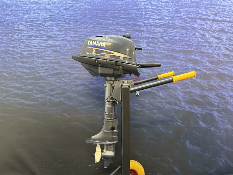 “ Yamaha 4 pk | Buitenboordmotor | Kortstaart “ F4AMHS kortstaart verkeerd in zeer goede staat