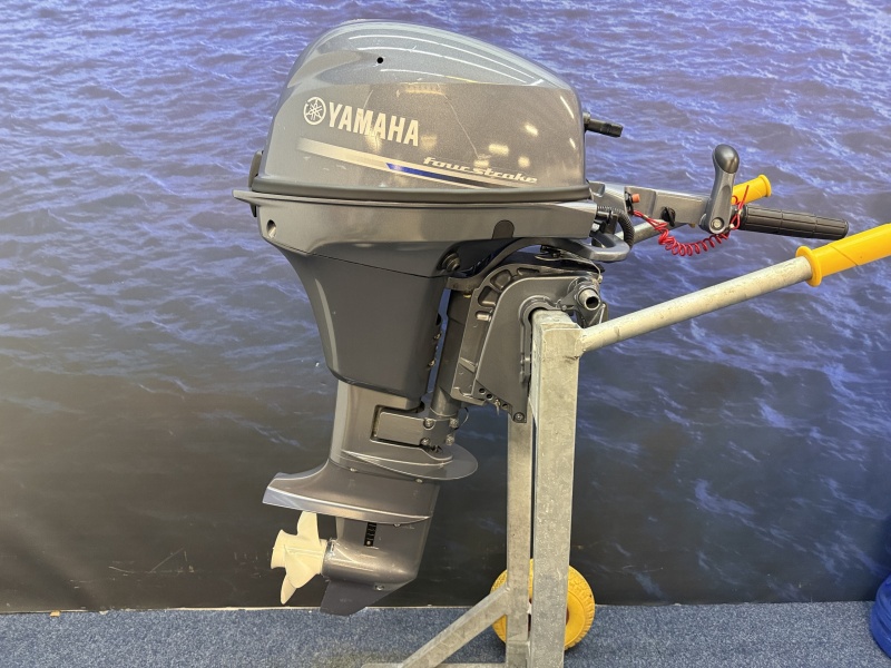 “Yamaha 9.9 pk buitenboordmotor | 1e eigenaar! | F9.9FMHS | Kortstaart | Knuppel