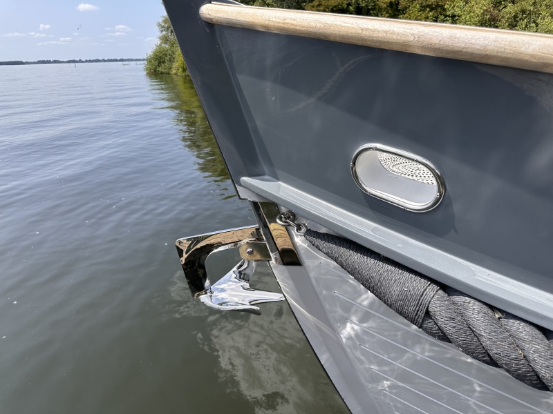 “ Menken Newport Bass 900 | Mercruiser 270 Pk| 140 UUR “ Newport Bass 900