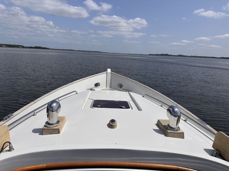 “ Menken Newport Bass 900 | Mercruiser 270 Pk| 140 UUR “ Newport Bass 900