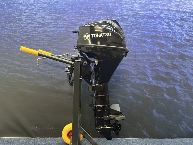 “ Tohatsu 9.8 | Buitenboordmotor | Elektrisch gestart “ Langstaart, elektrische start, afstandsbediening