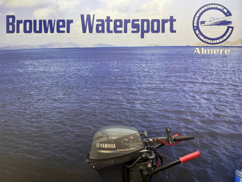 Yamaha 9.9 pk buitenboordmotor | E-start | 1e eigenaar! F9.9JMHS | Kortstaart | Elektrische start | Knuppel