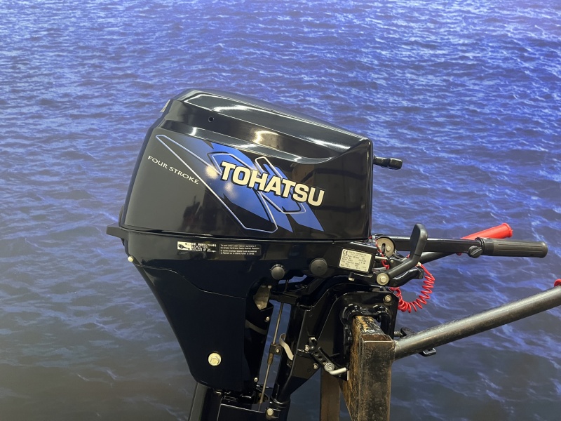 Tohatsu 8 pk buitenboordmotor 2 cilinders