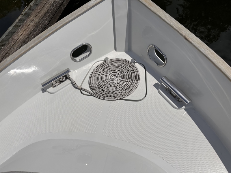 “ Menken Newport Bass 900 | Mercruiser 270 Pk| 140 UUR “ Newport Bass 900