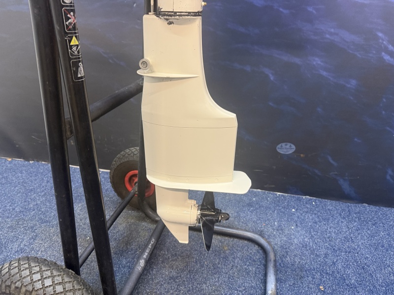 “ Johnson / Suzuki 5 pk 4 takt | Langstaart “ Zo goed als nieuwe gebruikte motor