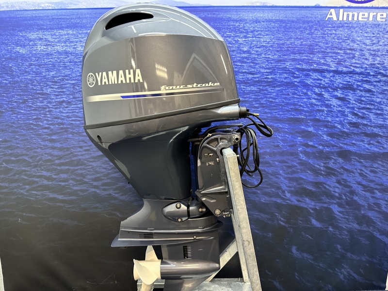 “ Yamaha 80 pk Buitenboordmotor | 46 vaaruren | 1e Eigenaar F80 DETL zo goed als nieuwe gebruikte motor met een uniek lage uren stand.