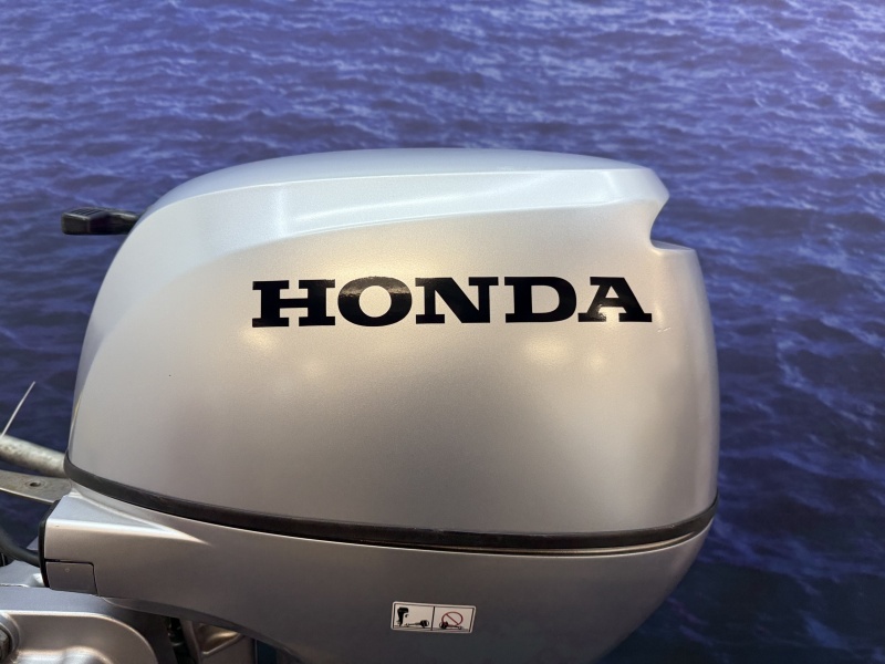 “ Honda 15 pk | Buitenboordmotor | Lang afstand bediend  “ BF15D LRU langstaart elektrische start afstandsbediening