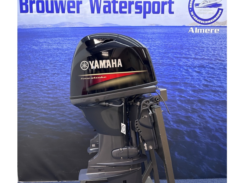 Yamaha 70 pk buitenboordmotor 12 vaaruren F70 AETL AANBIEDING