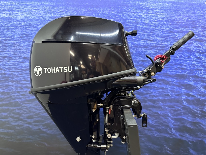“ Tohatsu 30 pk buitenboordmotor | Big Tiller | Trim “ 30 DETS Kort staart Big tiller Knuppelbesturing