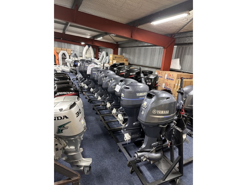 “Honda 40 pk buitenboordmotor | Big Tiller | Supermooi “ BF40 Knuppel besturing elektrische start