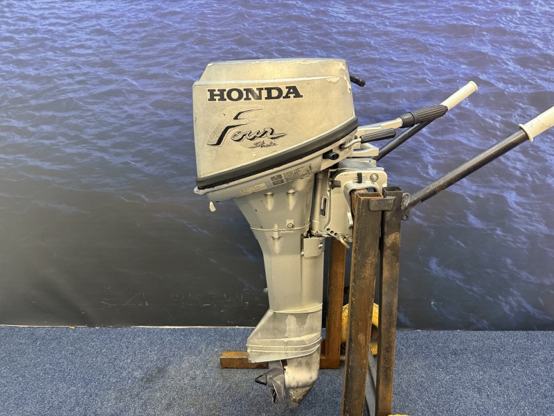 Honda 8 pk buitenboordmotor Langstaart