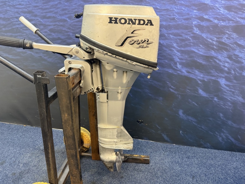 Honda 8 pk buitenboordmotor Langstaart