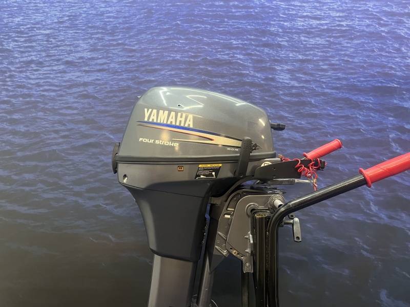Yamaha 8 pk buitenboordmotor Langstaart handstart