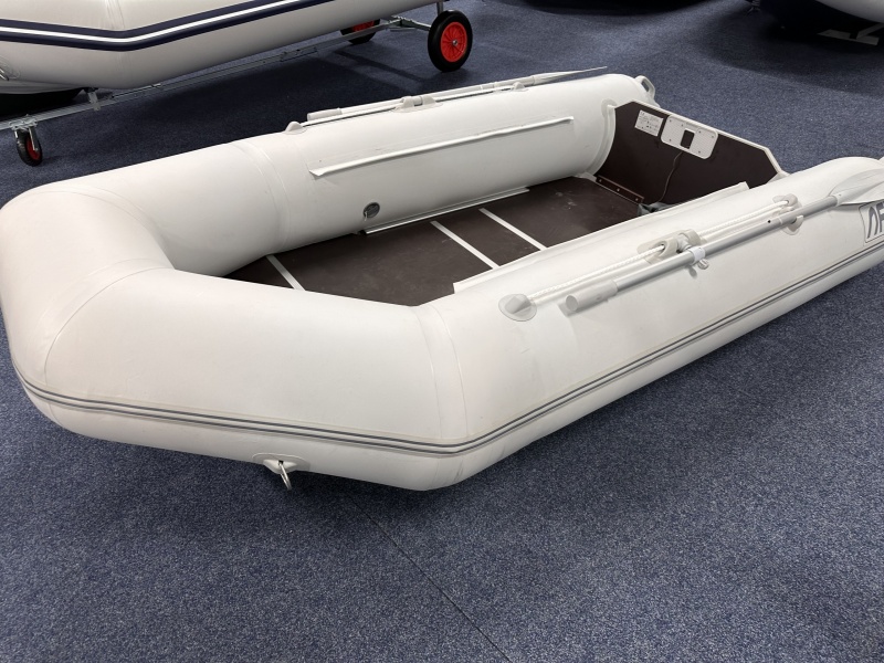 Fish 270 Betonplex vlonder bodem opblaasbare v bodem