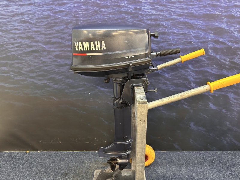 “Yamaha 5 pk buitenboordmotor | Koopje | langstaart Yamaha Buitenboordmotor