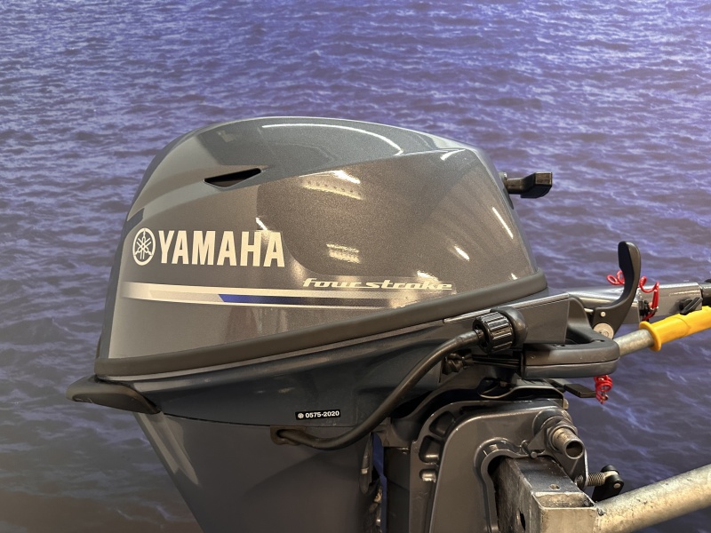 “Yamaha buitenboordmotor 15pk | Nieuwstaat| 1e eigenaar “ Langstaart