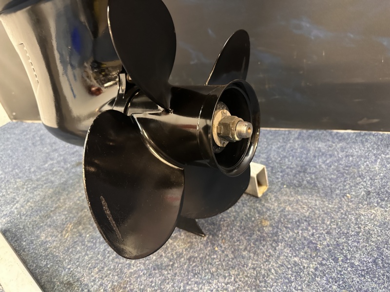 Mercury 60 pk Command Thrust ALS NIEUW!!! 60 pk ELPT Command Thrust Werkpaard