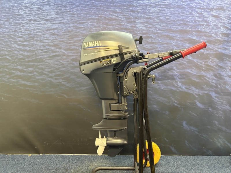 Yamaha 6 pk buitenboordmotor kortstaart 2 cilinder 4 takt !!!