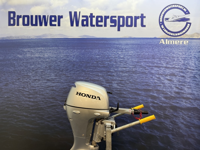 Honda 10 pk buitenboordmotor als nieuw Kortstaart