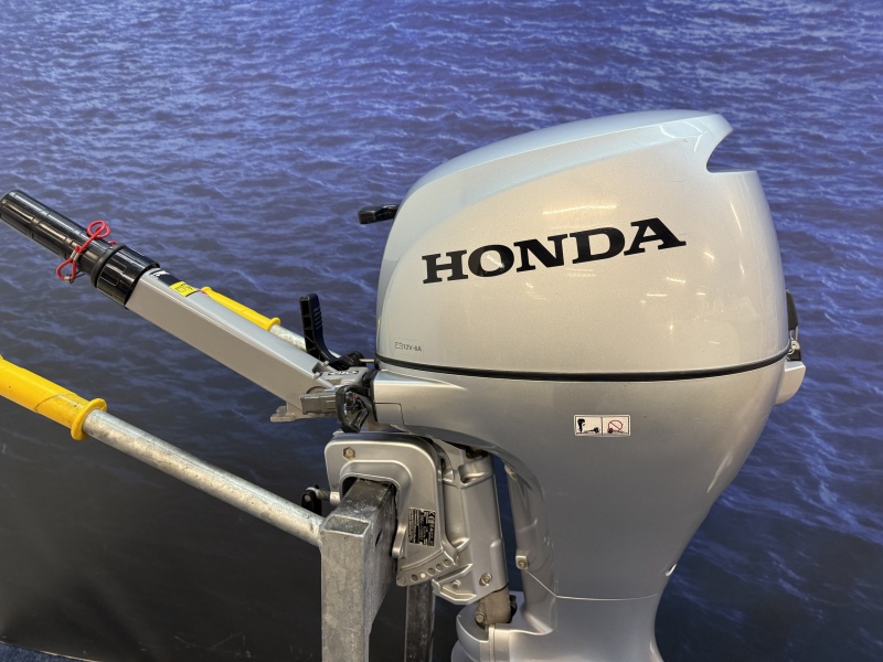 Honda 10 pk buitenboordmotor als nieuw Kortstaart