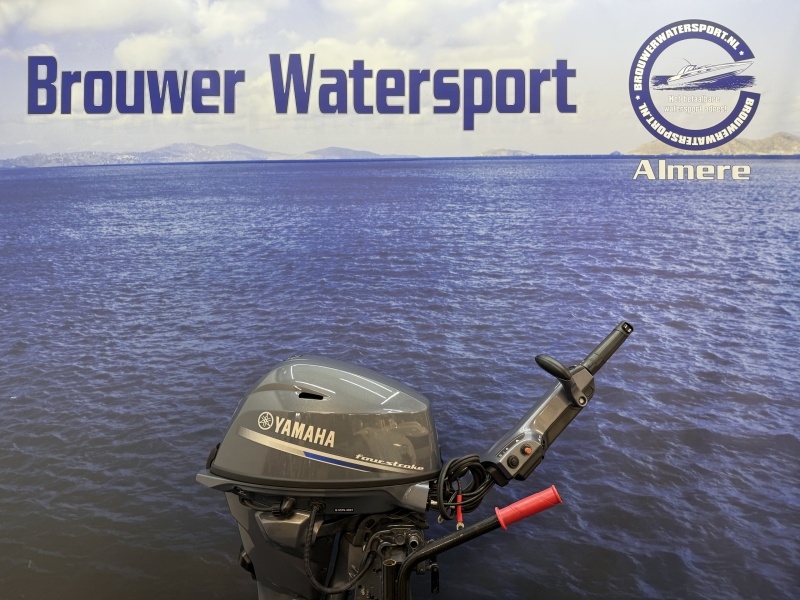 Yamaha 20 pk buitenboordmotor Kortstaart | Elektrische start | Big tiller | Powertrim | Absolute nieuwstaat’