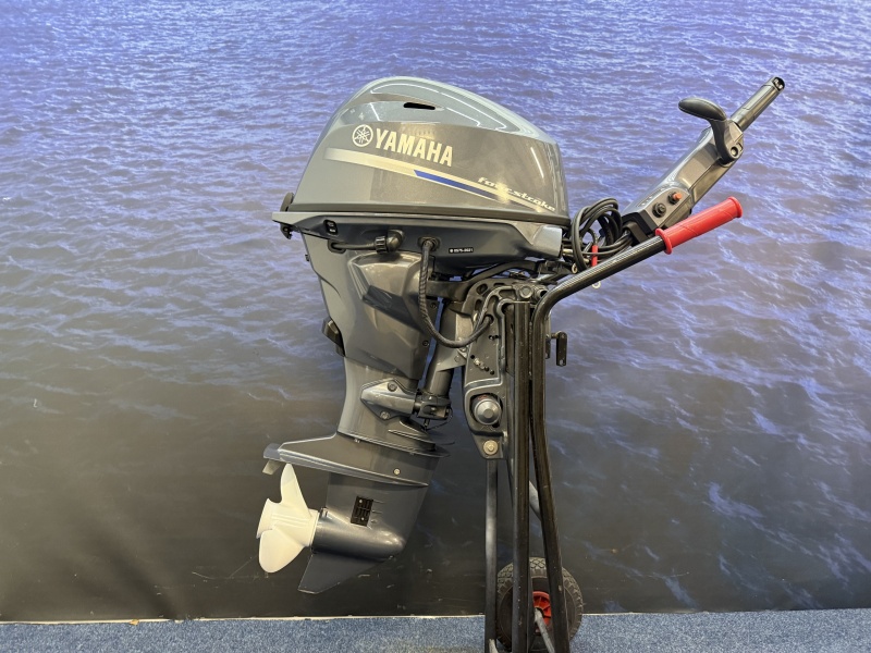 Yamaha 20 pk buitenboordmotor Kortstaart | Elektrische start | Big tiller | Powertrim | Absolute nieuwstaat’