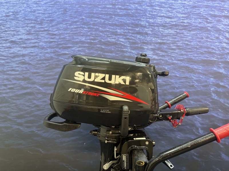 Suzuki 5 buitenboordmotor | Eerste eigenaar Kortstaart
