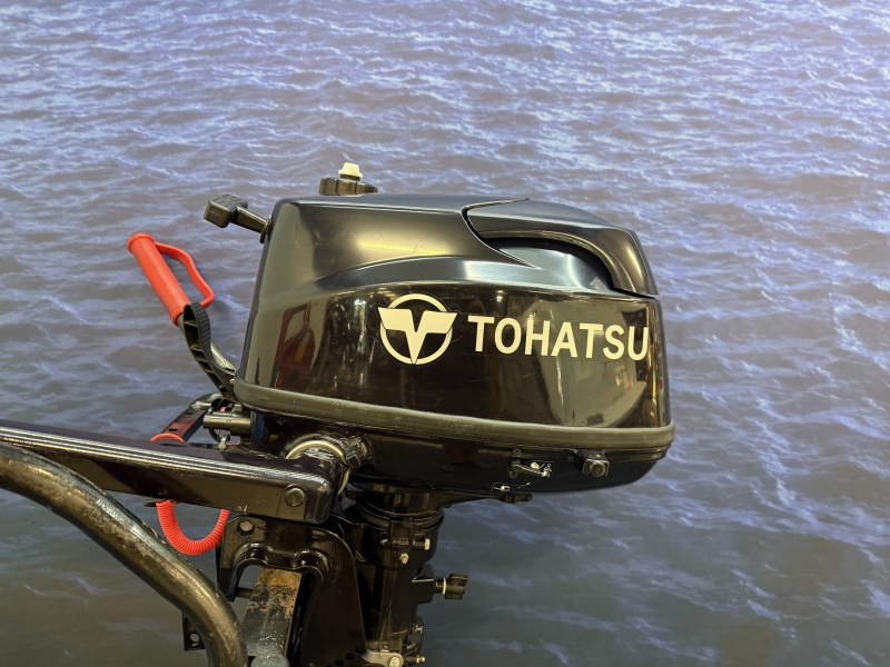 “Tohatsu 4 pk kortstaart | Top staat!” Tohatsu 4 pk buitenboordmotor