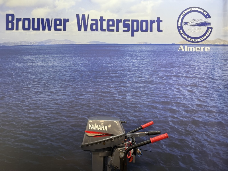 “Yamaha 8pk | 2-takt | Absolute nieuwstaat” Yamaha 8 pk 2-takt, kortstaart, elektrische start