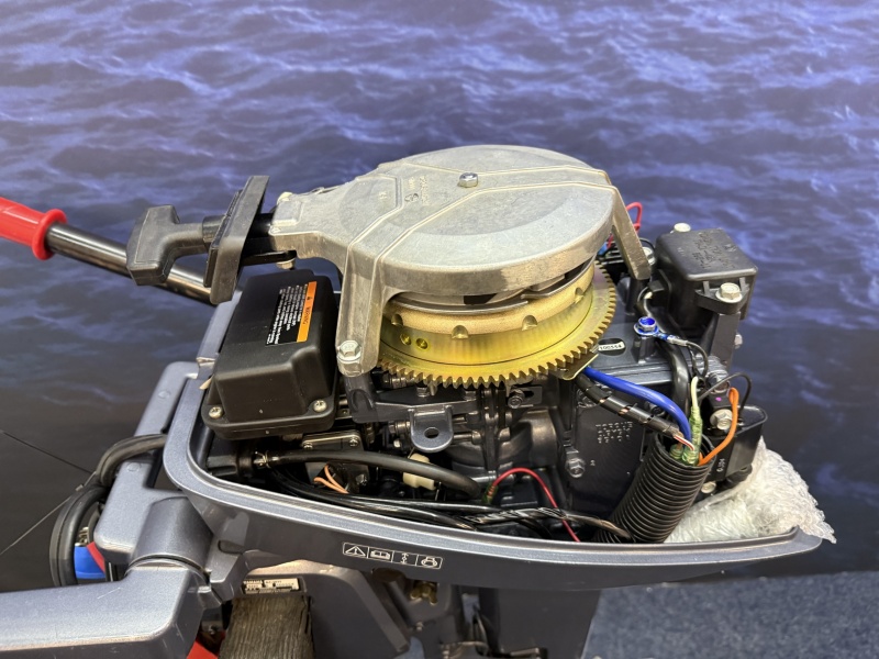 “Yamaha 8pk | 2-takt | Absolute nieuwstaat” Yamaha 8 pk 2-takt, kortstaart, elektrische start