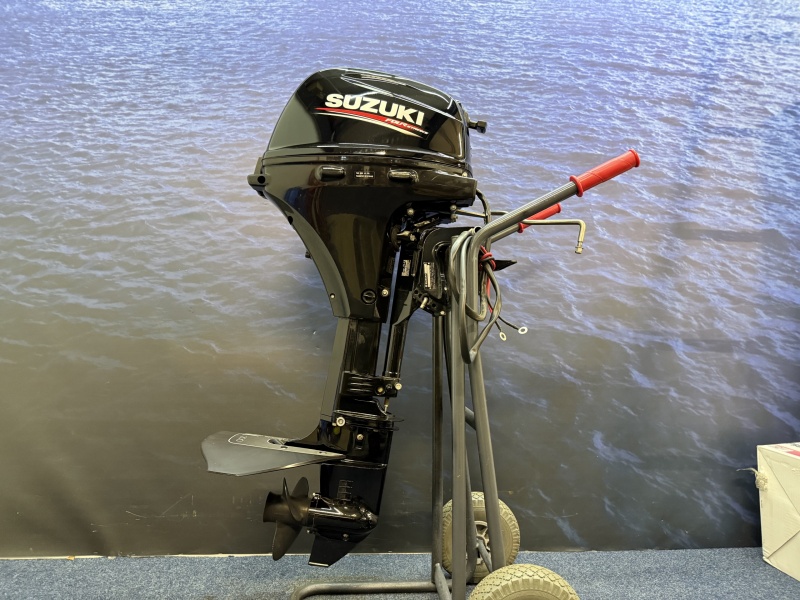“ Suzuki 9.9 | Absolute nieuwstaat | Injectie “ Langstaart afstandsbediening el start!!!