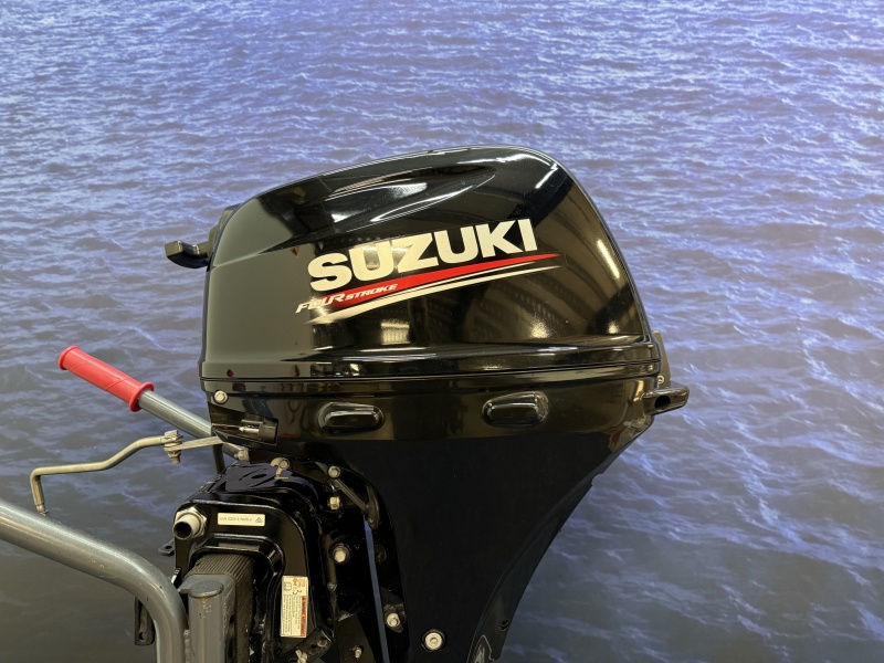“ Suzuki 9.9 | Absolute nieuwstaat | Injectie “ Langstaart afstandsbediening el start!!!