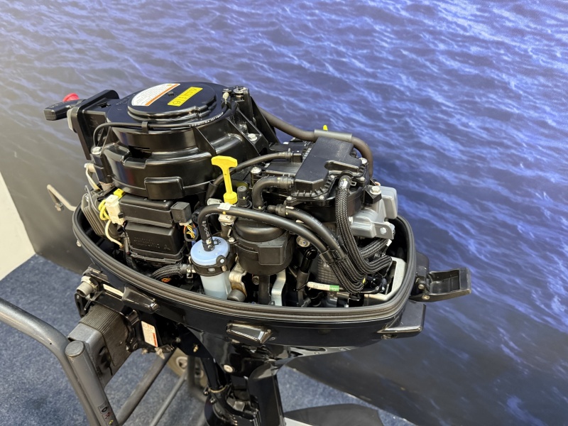 “ Suzuki 9.9 | Absolute nieuwstaat | Injectie “ Langstaart afstandsbediening el start!!!